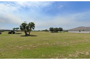 24465 San Rafael Dr, Punta Gorda