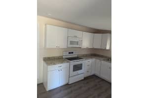 105 Tangerine St, Other