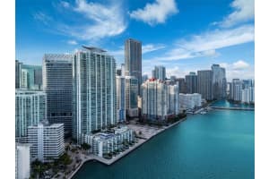1331 Brickell Bay Dr 3305, Miami