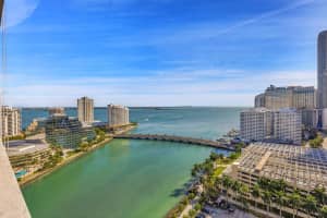 495 Brickell Ave 2203, Miami