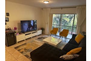 7951 Sw 104th 210d, Miami