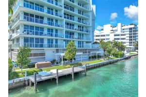 9821 E Bay Harbor Dr 501, Bay Harbor Islands