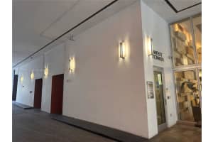 55 Se 6th St 1207, Miami