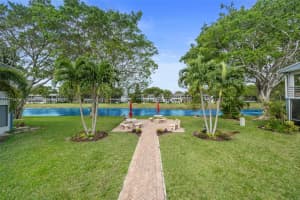 45 Islewood B 45, Deerfield Beach