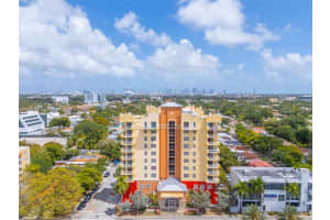 215 Sw 42nd Ave 402, Miami