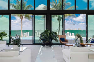 7960 Biscayne Point Cir, Miami Beach