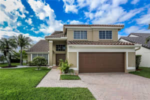19386 Nw 13th St, Pembroke Pines