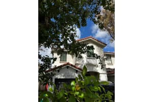3730 Sw 69th Ave 3730, Miami