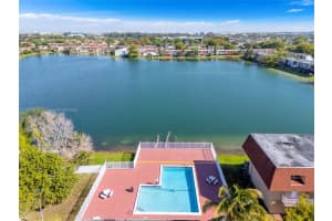 300 Nw 107th Ave 201, Miami