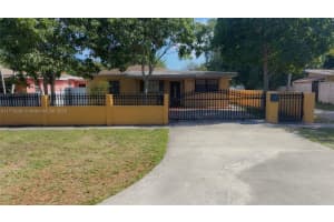 1330 Ne 153rd St 2, North Miami Beach