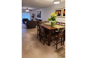 3926 Estepona Ave 7d2, Doral