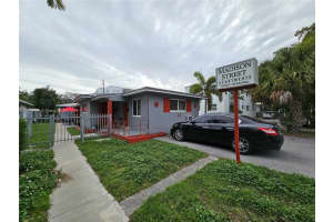1934 Madison St 3, Hollywood