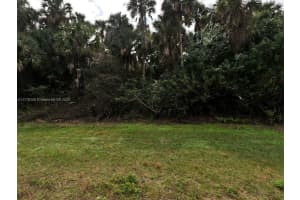 Price Blvd E Price Blvd E, North Port