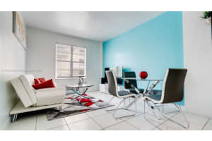 3030 Collins Ave 2f, Miami Beach