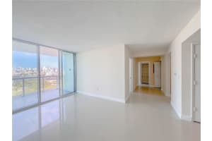 1861 Nw S River Dr 2209, Miami