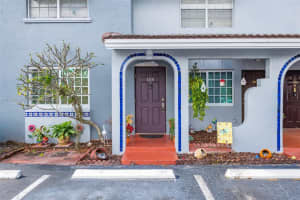 7110 Nw 173rd Dr 105, Hialeah