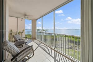 5800 Ne Island Cove Way 2207, Hutchinson Island