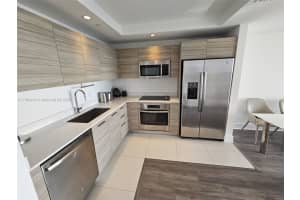 121 Ne 34 St 2511, Miami