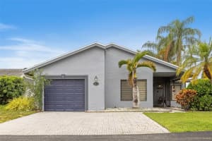 971 Nw 89th Ave, Plantation