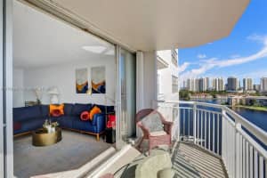 18041 Biscayne Blvd 1603, Aventura