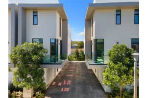 2501 Sw 27 St 2, Miami