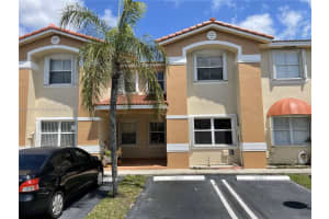 13857 Sw 64th St, Miami