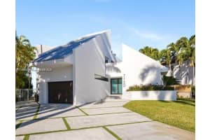7720 Miami View 0, North Bay Village