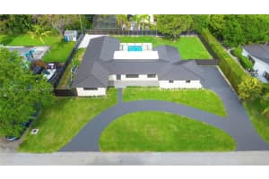 17020 Sw 87th Ct, Palmetto Bay