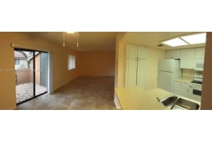 3204 Coral Lake Dr 3204, Coral Springs