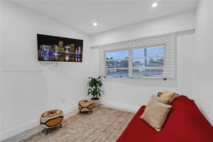 1165 Sw 4th Ter #1, Pompano Beach