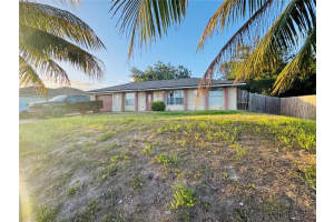 3316 3rd St W, Lehigh Acres