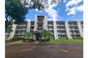 9430 Poinciana Pl 109, Davie