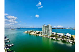 7929 West Dr 702, North Bay Village