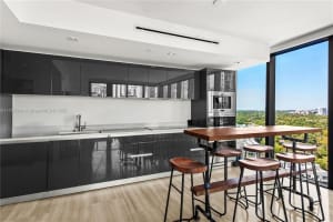 1451 Brickell Ave 1706, Miami
