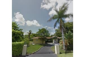 6282 Sw 133rd St ., Pinecrest