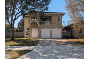 1736 Ne 9th Dr, Homestead