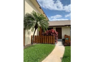 8042 Se Villa Cir 8042, Hobe Sound