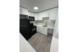 22 Suffolk A 22, Boca Raton