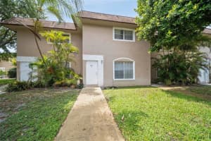 7904 Kimberly Blvd 403, North Lauderdale