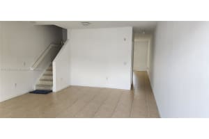 2318 Se 23rd Ter 2318, Homestead