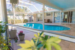 809 Se 14th Dr, Deerfield Beach