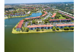550 Sw 137th Ave 208l, Pembroke Pines