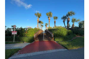 5047 N Highway A1a 1205, Hutchinson Island