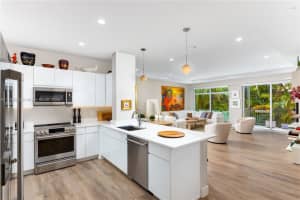 41 Sw Seminole St 208, Stuart