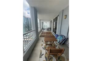170 Se 14th St 2407, Miami