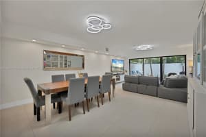 3510 Magellan Cir 726, Aventura