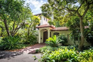 3500 Munroe Dr, Coconut Grove