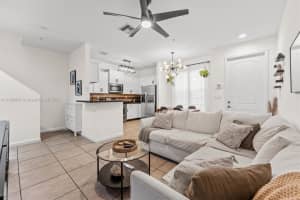 151 Sw 7th Ct, Pompano Beach