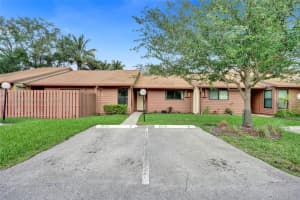 6179 Pine Tree Ln B, Tamarac 6179 Pine Tree Ln B, Tamarac