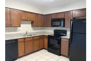 4002 Dolomite A, Orlando